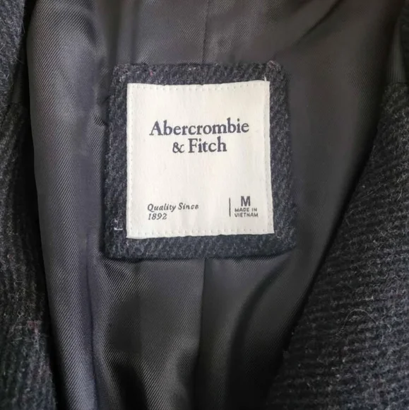 Jacket - Picture 2 of 3